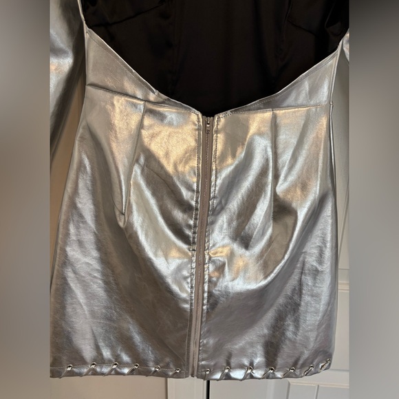 Amy Lynn metallic faux-leather mini dress - Picture 6 of 10